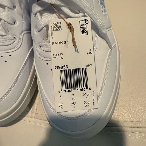 Adidas Park Street Sneakers New 8.5 - Picture 6 of 8